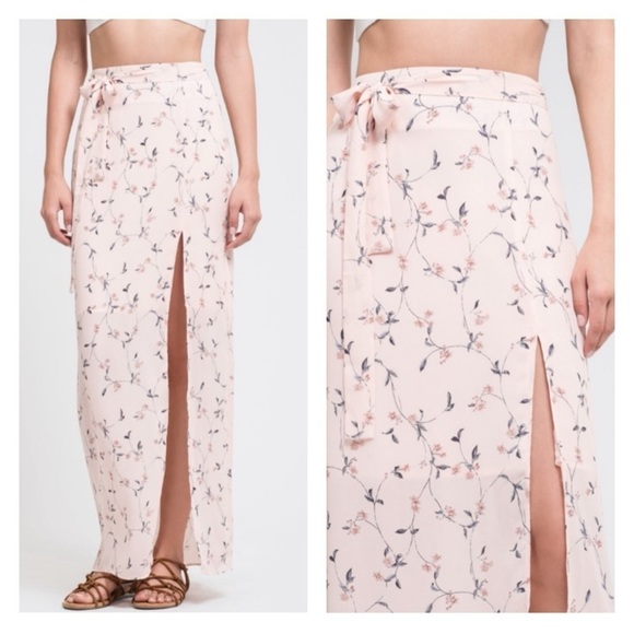 JOA x Revolve Light Pink Floral Tie Waist High Slit Maxi Skirt Small NWT - Picture 4 of 14